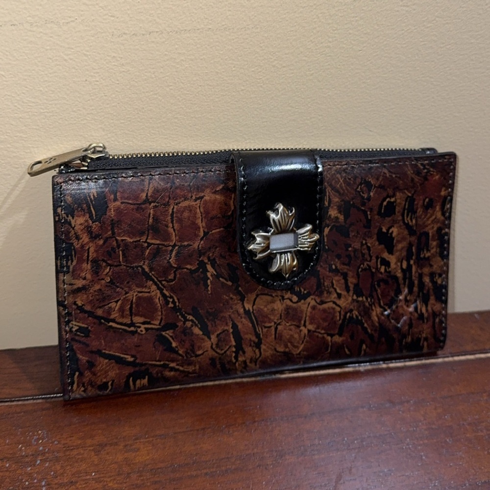 Patricia Nash Marene Floret Leather Large Wallet Brown AUTHENTIC (MINOR DAMAGE)